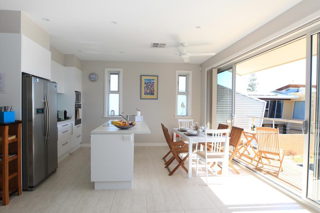 Elandra Holiday Home Moana Екстер'єр фото